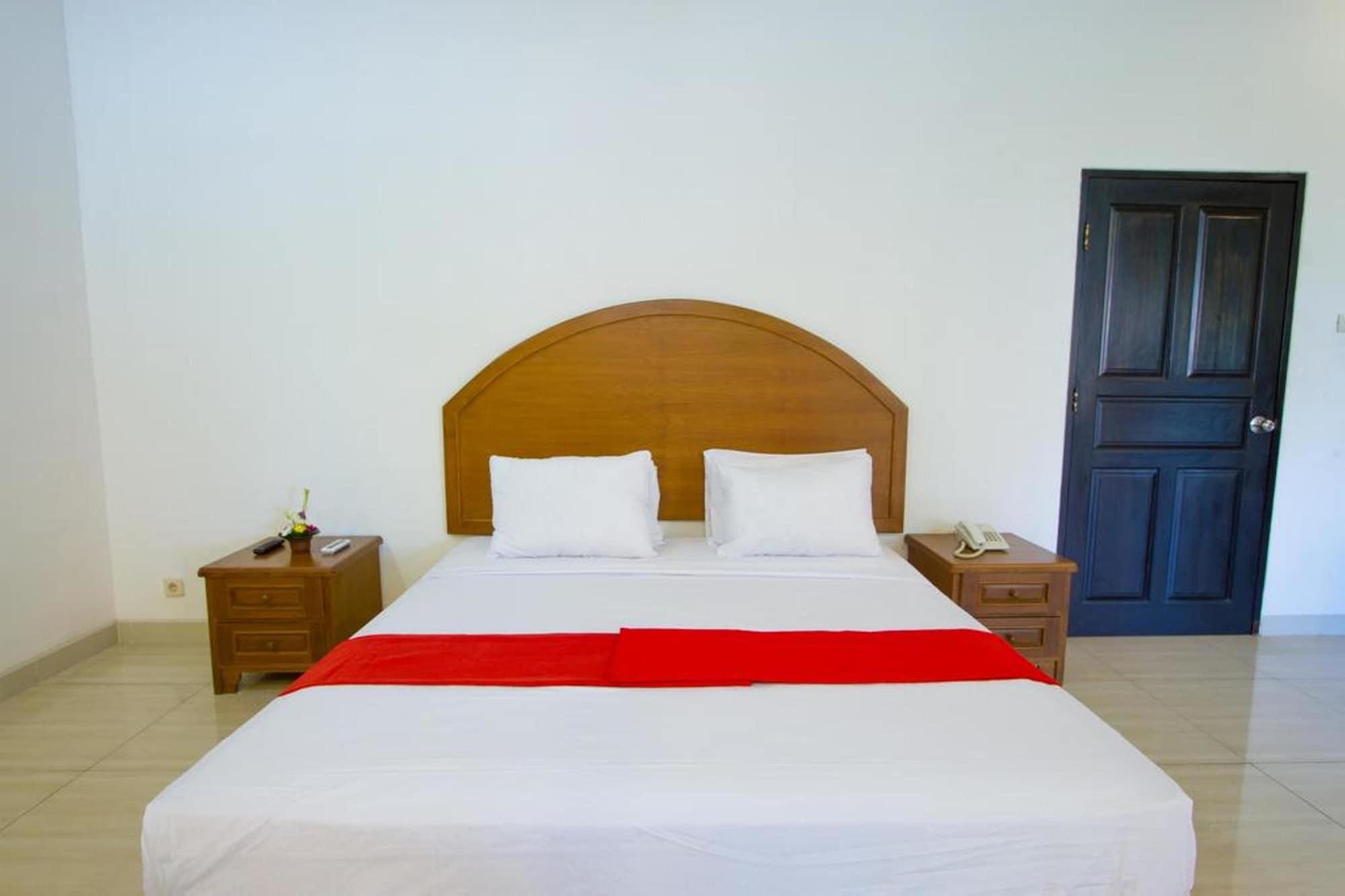 דנפסאר Hotel Oranjje מראה חיצוני תמונה
