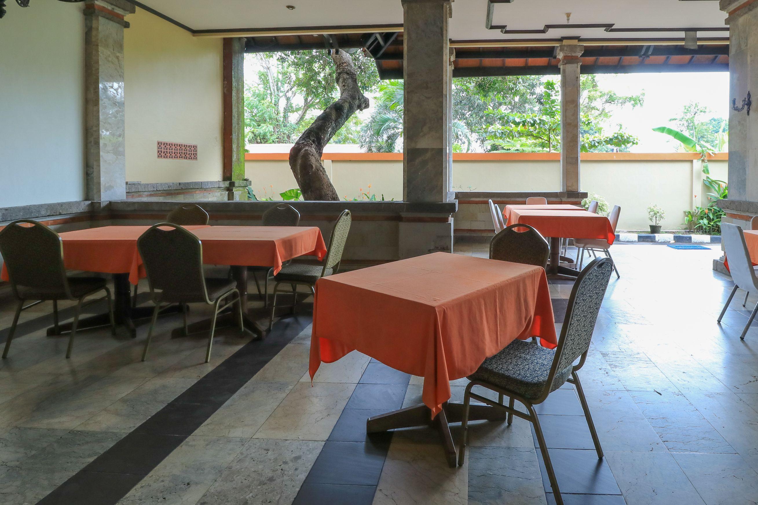 דנפסאר Hotel Oranjje מראה חיצוני תמונה