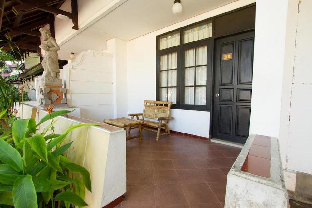 דנפסאר Hotel Oranjje מראה חיצוני תמונה