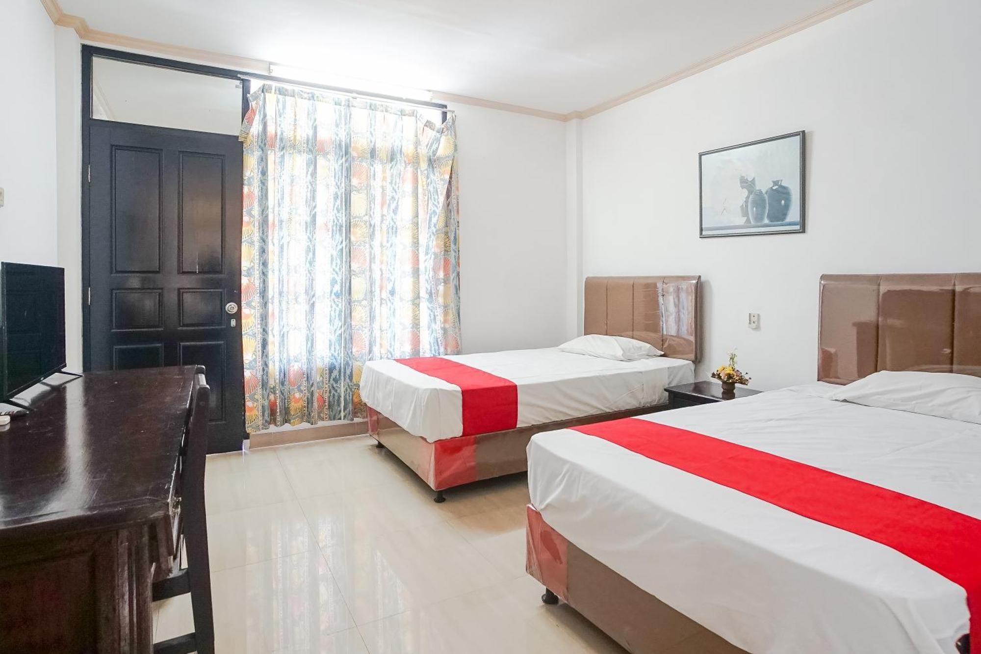 דנפסאר Hotel Oranjje מראה חיצוני תמונה