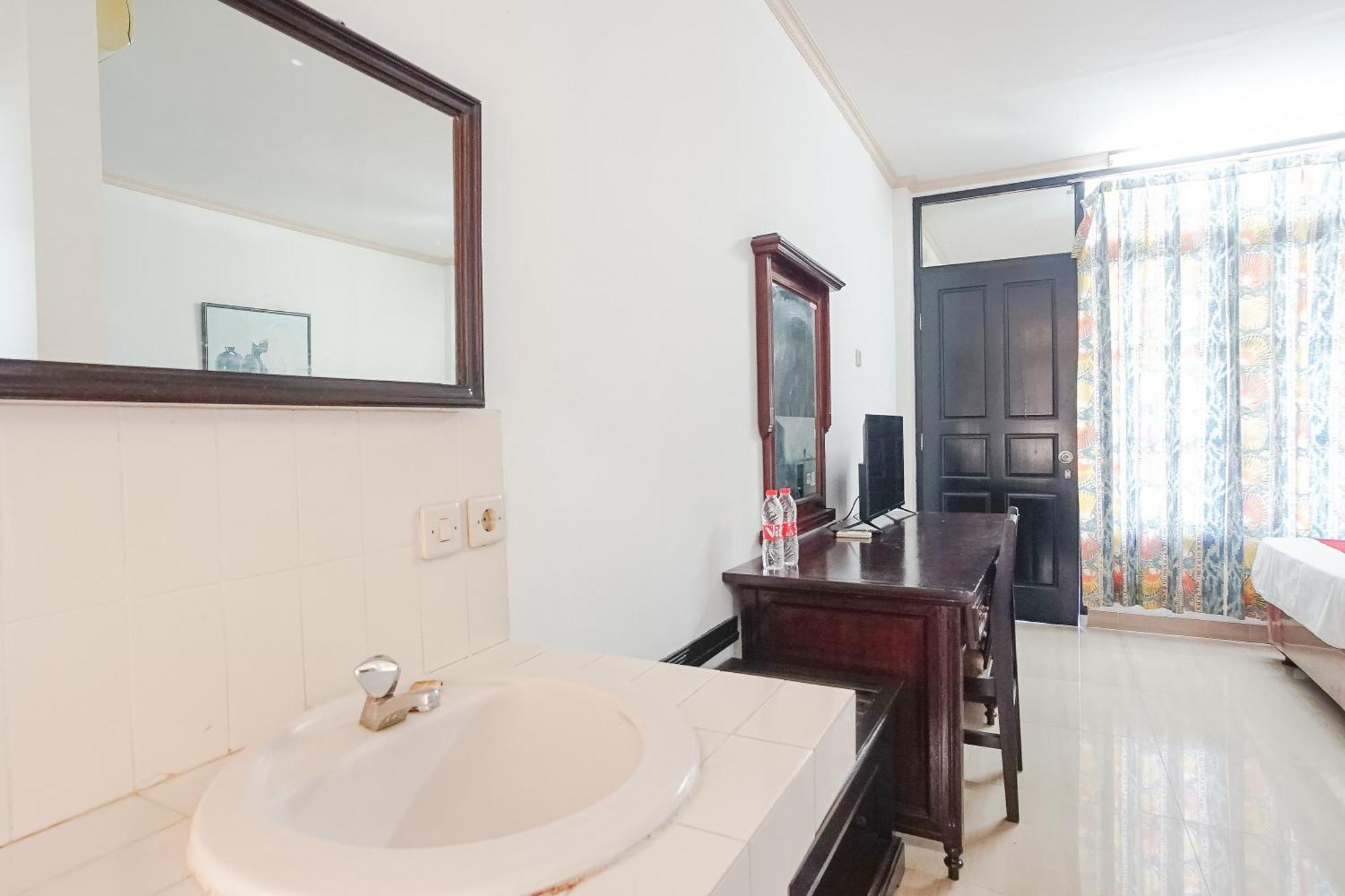 דנפסאר Hotel Oranjje מראה חיצוני תמונה