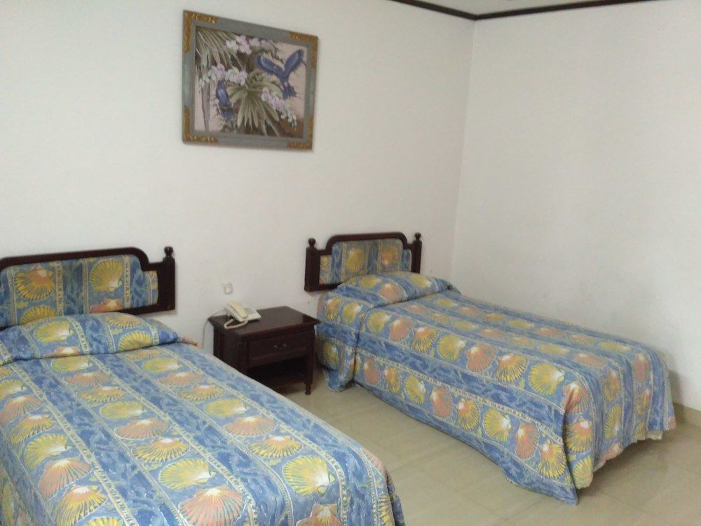דנפסאר Hotel Oranjje מראה חיצוני תמונה