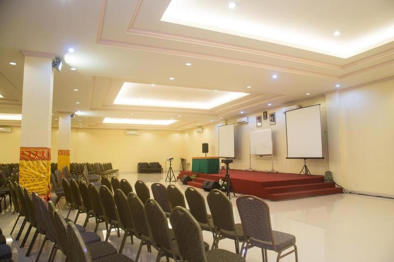 דנפסאר Hotel Oranjje מראה חיצוני תמונה